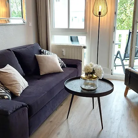 Seepark By Rujana Apartment