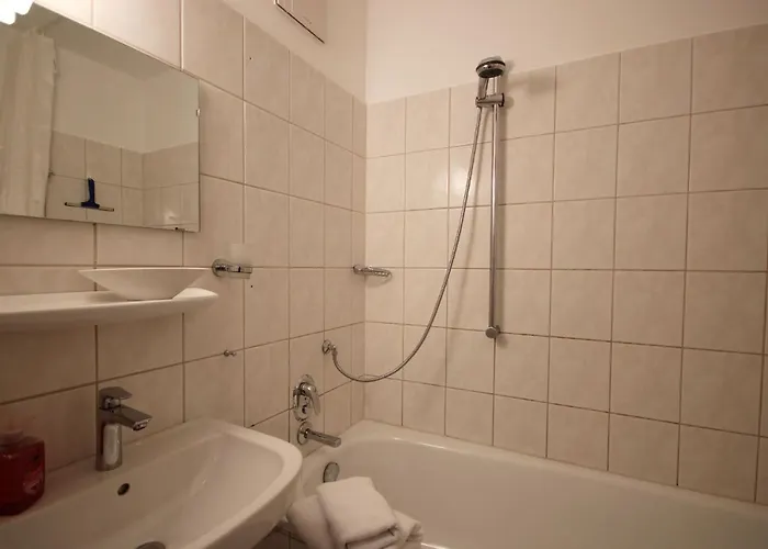 Apartment Seepark By Rujana Sellin (Rugen)