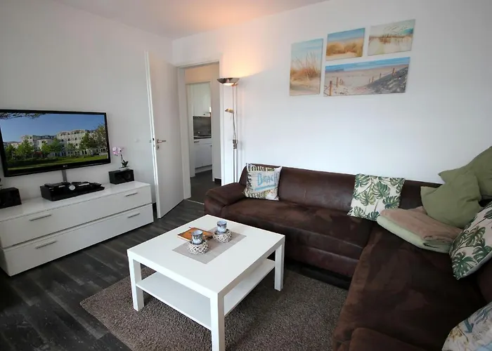 Apartment Seepark By Rujana Sellin (Rugen)