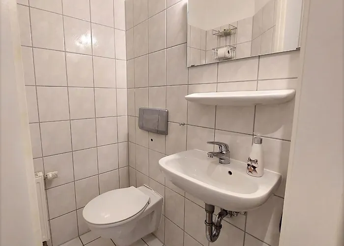 Seepark By Rujana Apartment